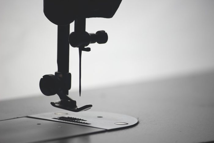 Ateliers de couture 1 macro photography of sewing needle