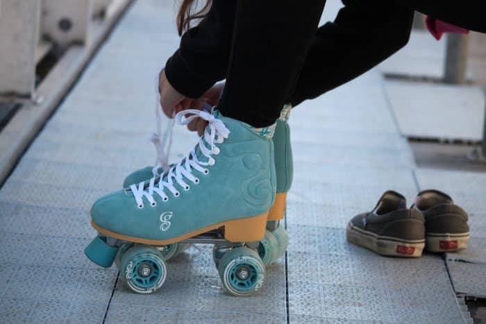 Sortie Roller 1 blue-and-white roller skates