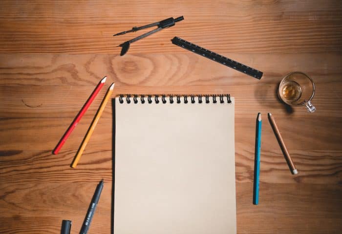 Atelier dessin 1 sketch pad and coloring pens